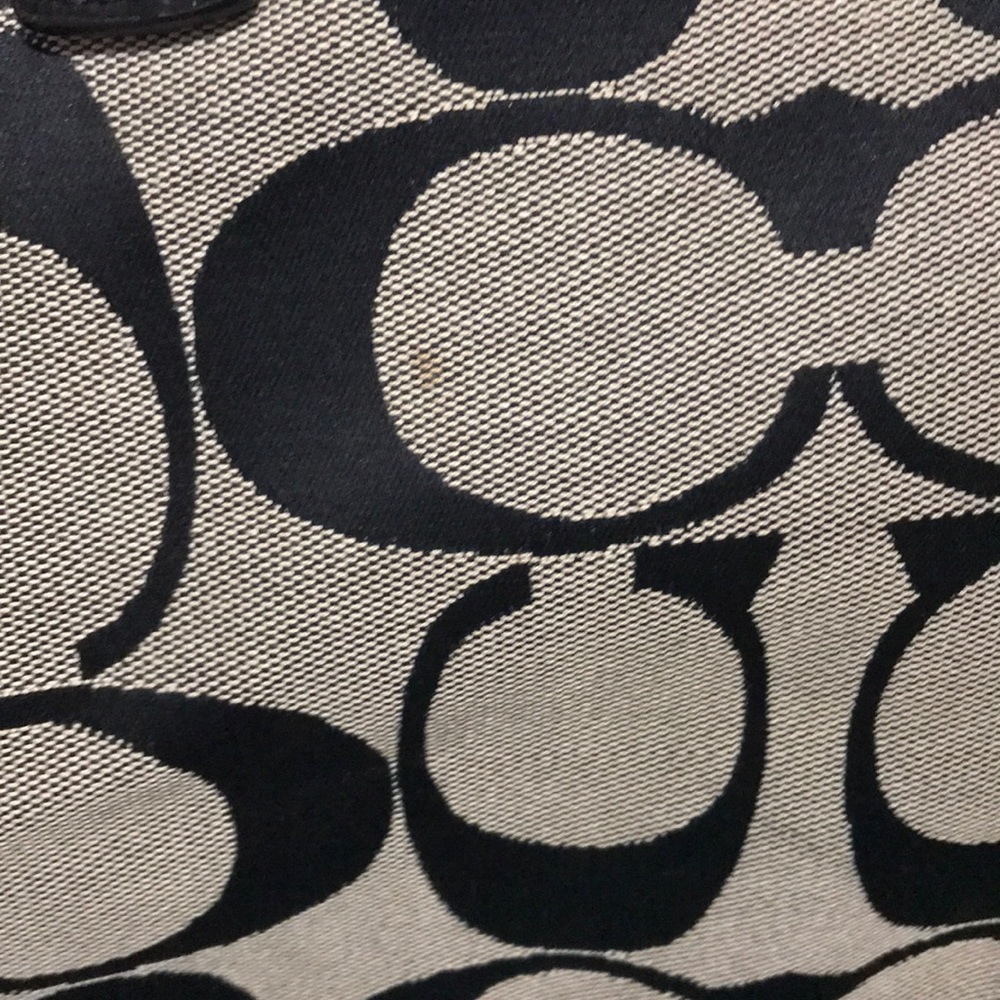 Coach purse - Picture 5 of 6